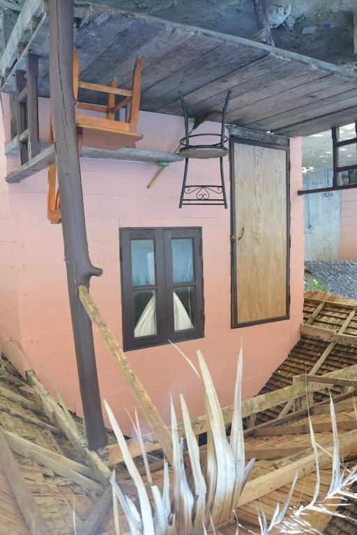 Tiger Apartment *
