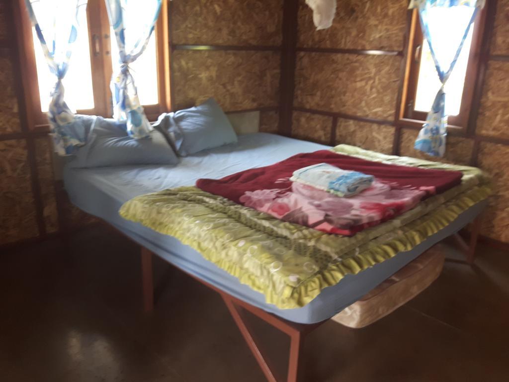 Family Hut * Pai
