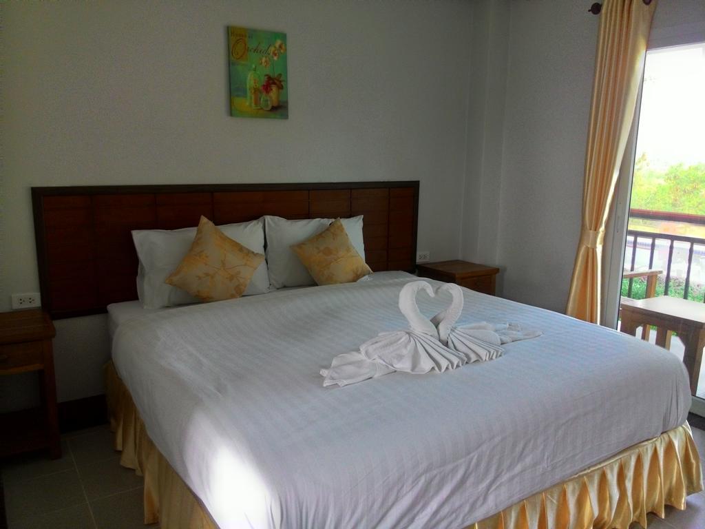 Happy Village Resort