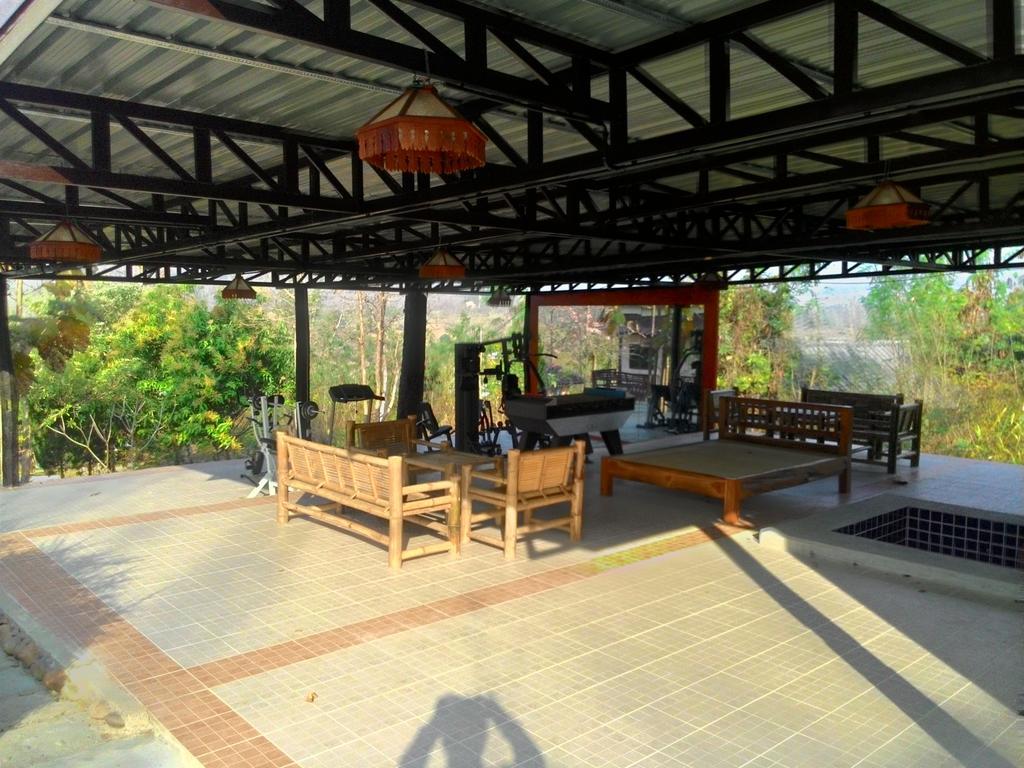 Happy Village Resort
