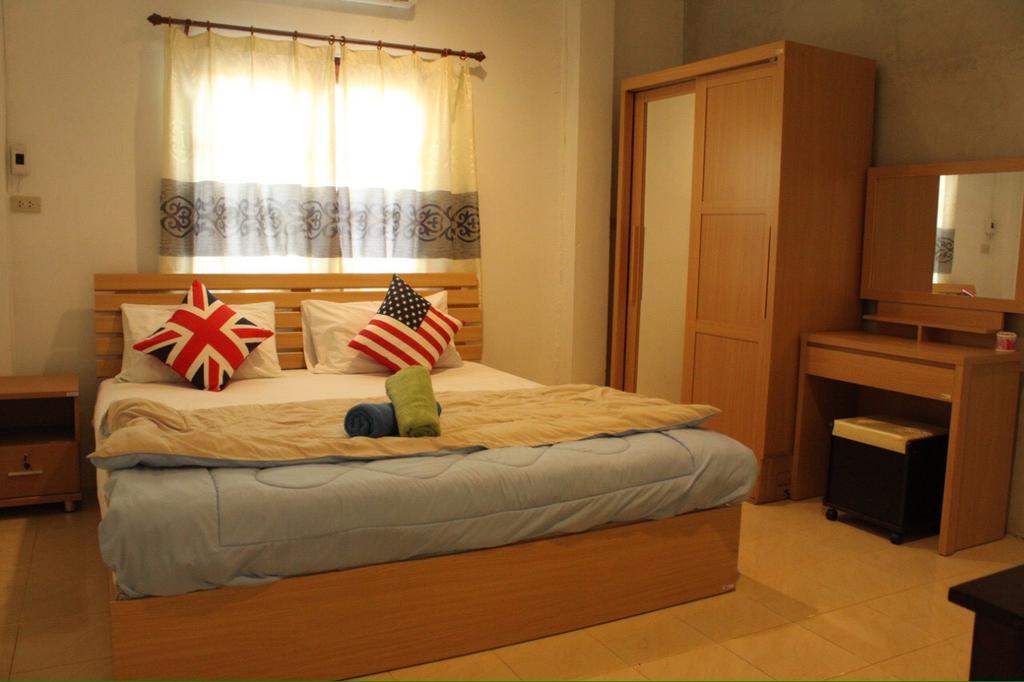 Indy Hostel Ko Pha Ngan
