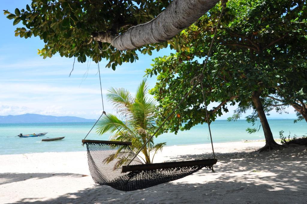 Charm Beach 2*