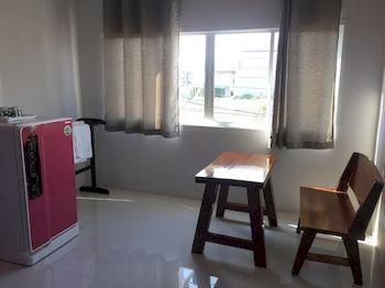 Baan Chorn Thong Guest house