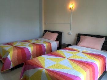 Baan Chorn Thong 2*