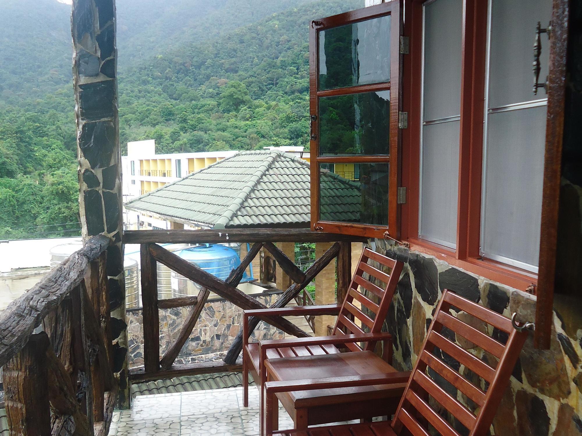Hostel Hut Koh Chang