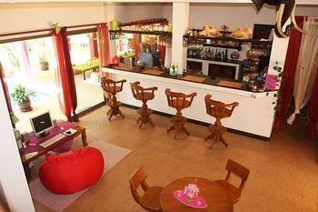 Pink House Guest house 3*