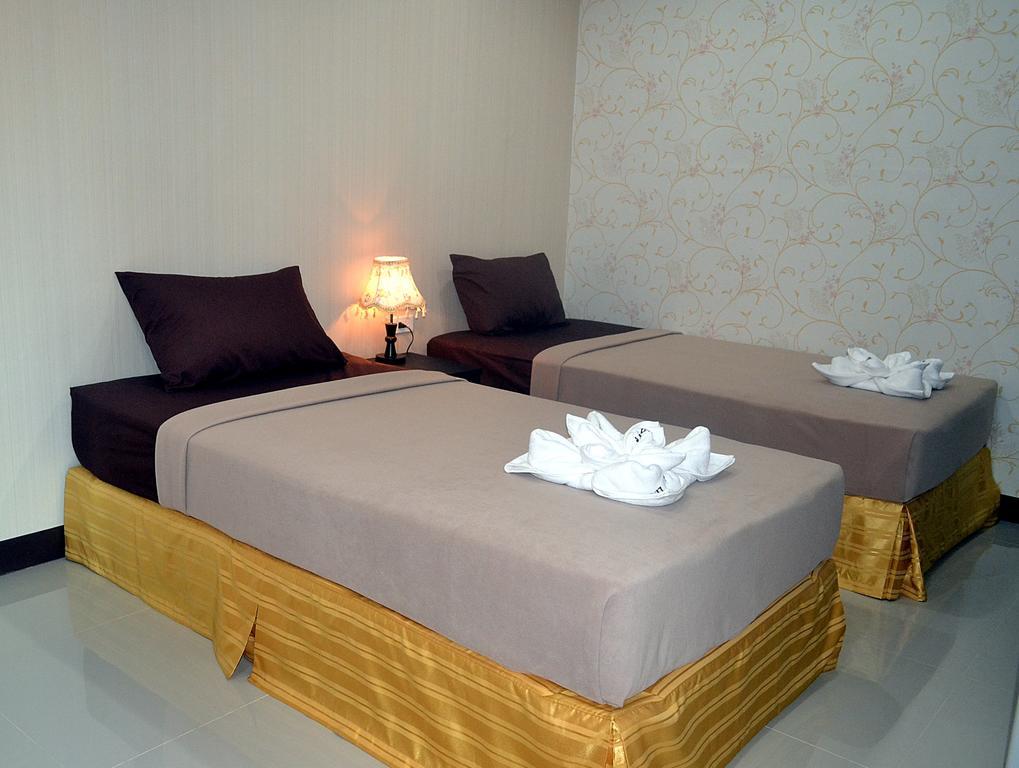 Phu Tubkaek View House Hotel *