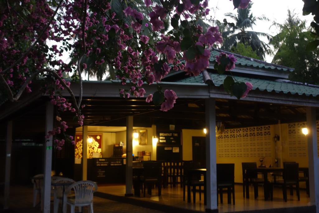 Khaolak Hillside