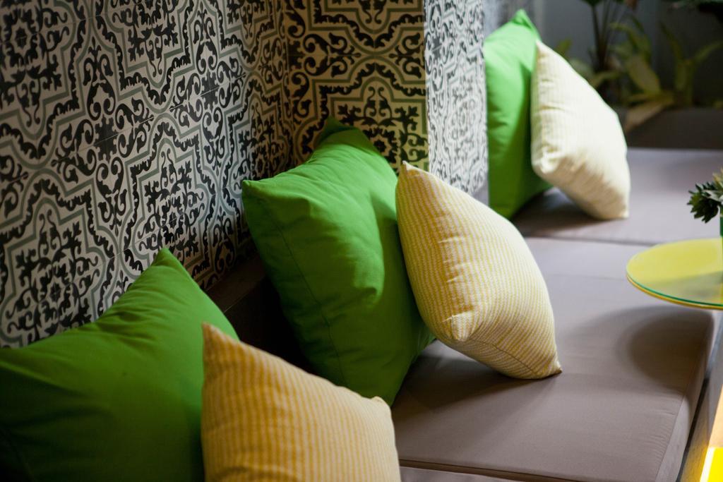 Ploen By Tolani 3*