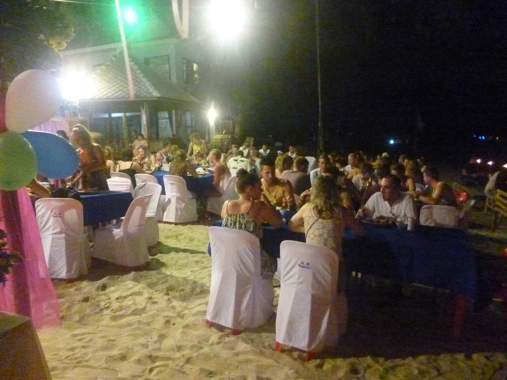 Siraya Beachfront 3*