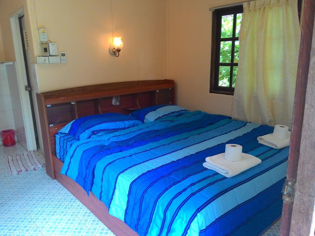 Blue Lotus Resort 2*