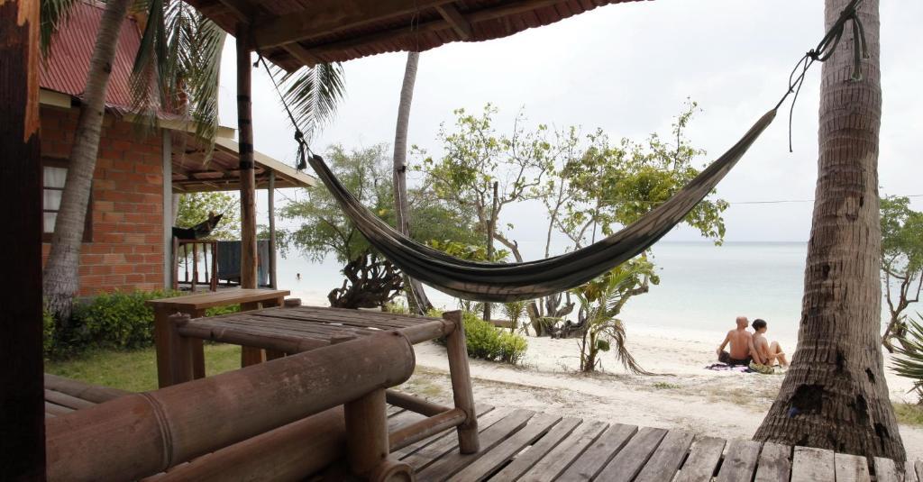 Leela Beach Bungalow Resort 2*