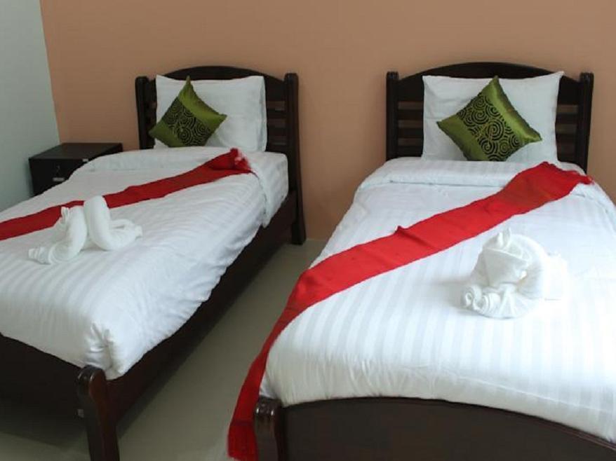 Maehaad Resort