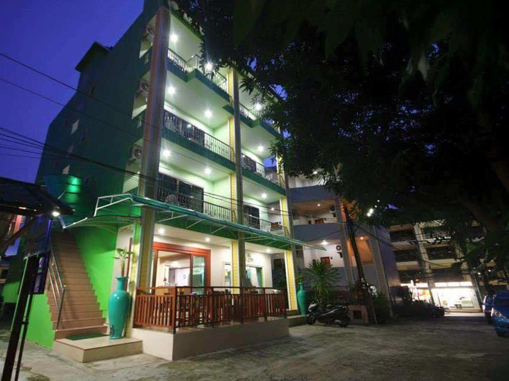 Phuket Tropical 2* Patong