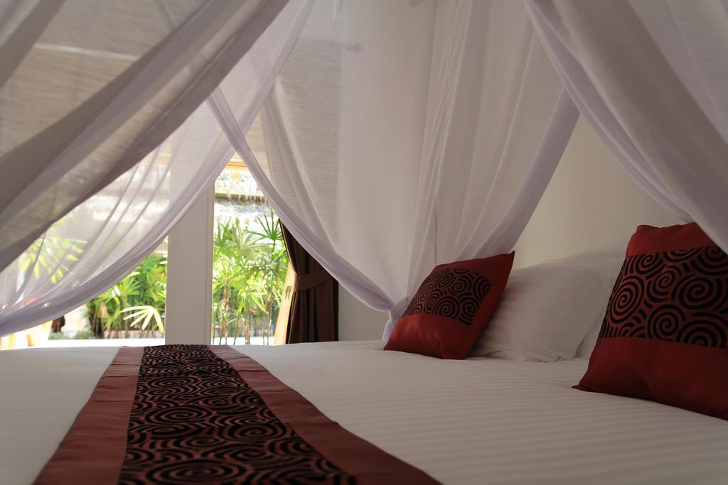 The White Hotel Bophut