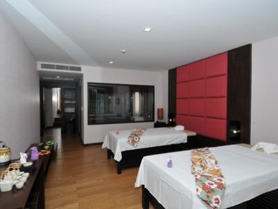 The Kris Condotel Bang Tao Beach (Phuket)