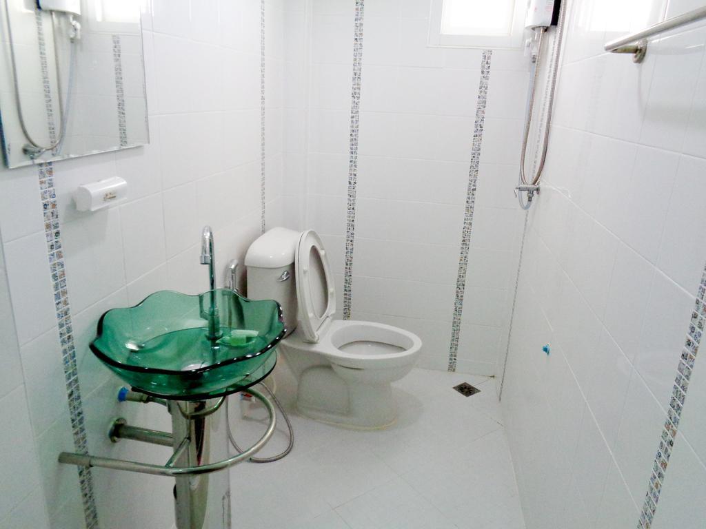 Heuan Kaew House *