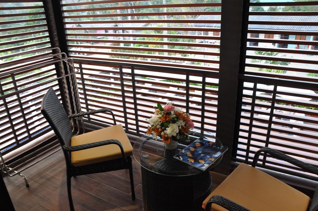 Hotel The Gallery At 4*
