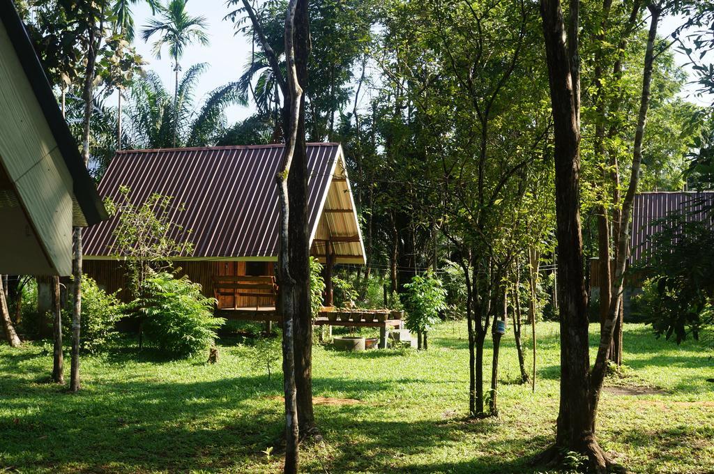 Inn Khao Sok Jungle 2*