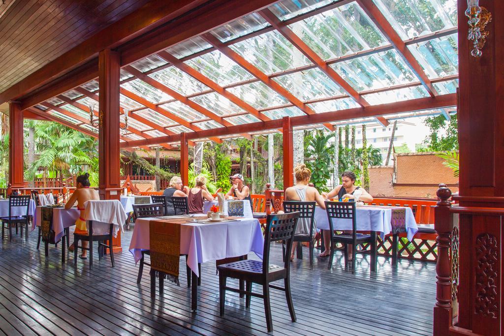 Hotel Royal Phawadee Village - 2 Minutes Walk To The 4*