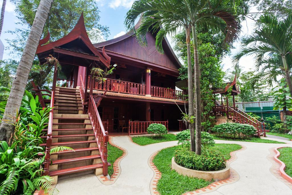 Hotel Royal Phawadee Village - 2 Minutes Walk To The