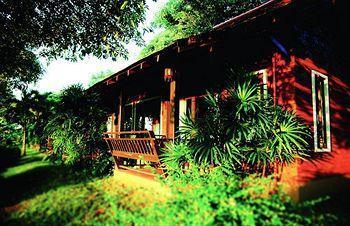 Golden Pine And Resort Chiang Rai