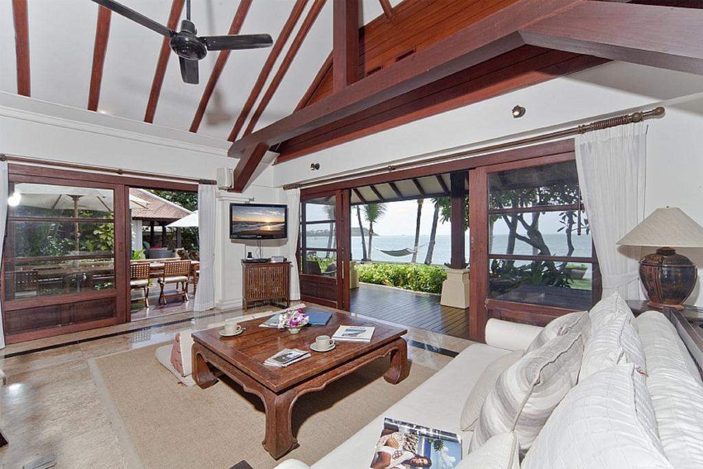 Villa Beachfront