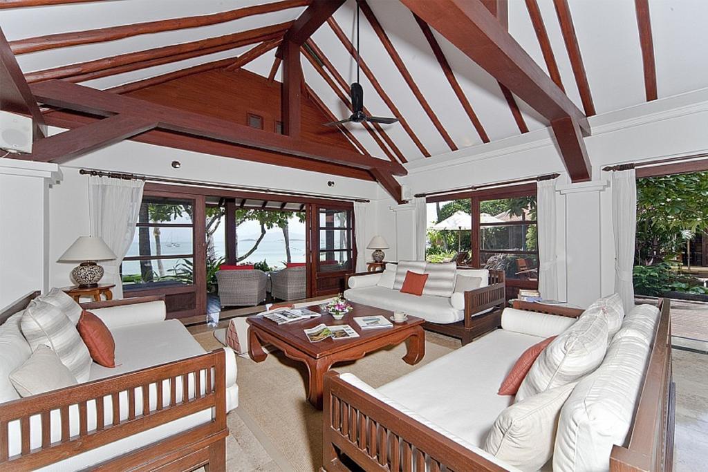 Beachfront Villa