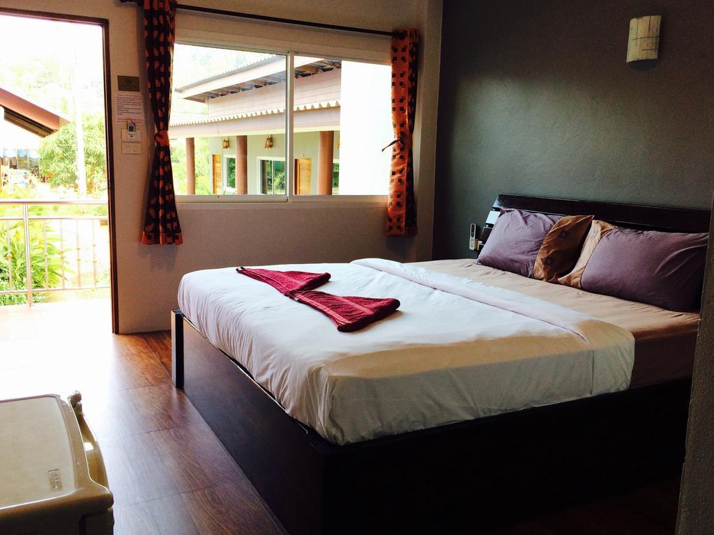 Inn Maehaad Garden 2*