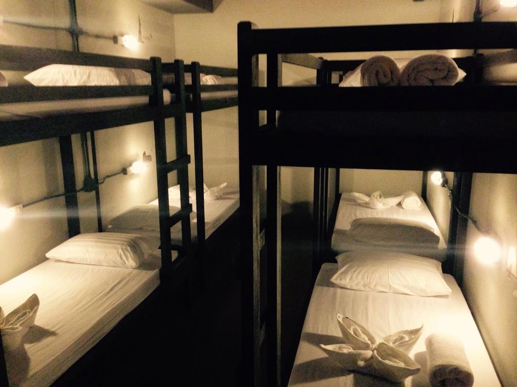 K2 Backpacker Hostel Khao Lak