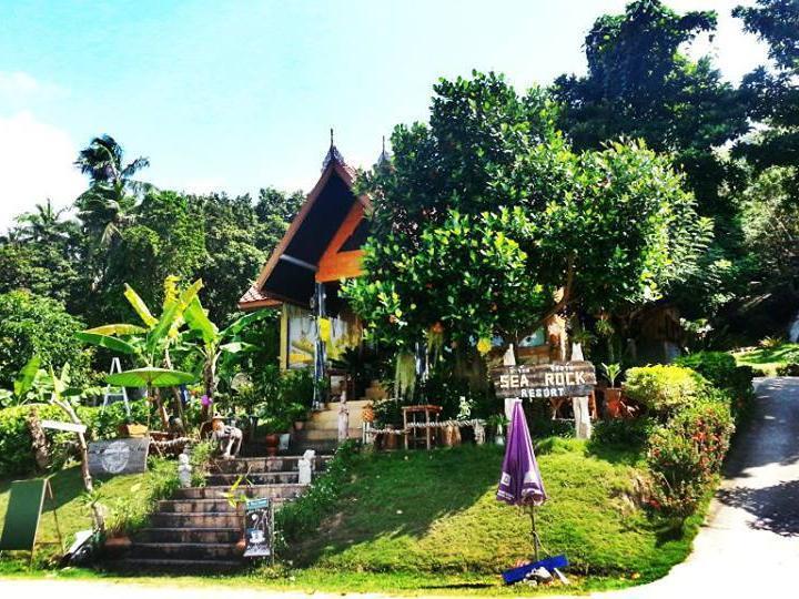 Resort Sea Rock