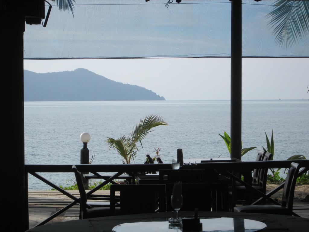 Hotel Boat 3*