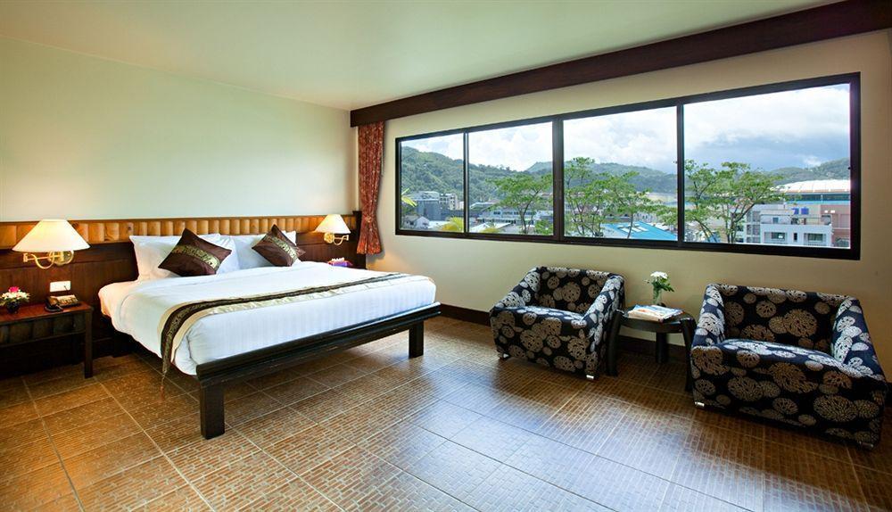 C & N Patong, Phuket 3*