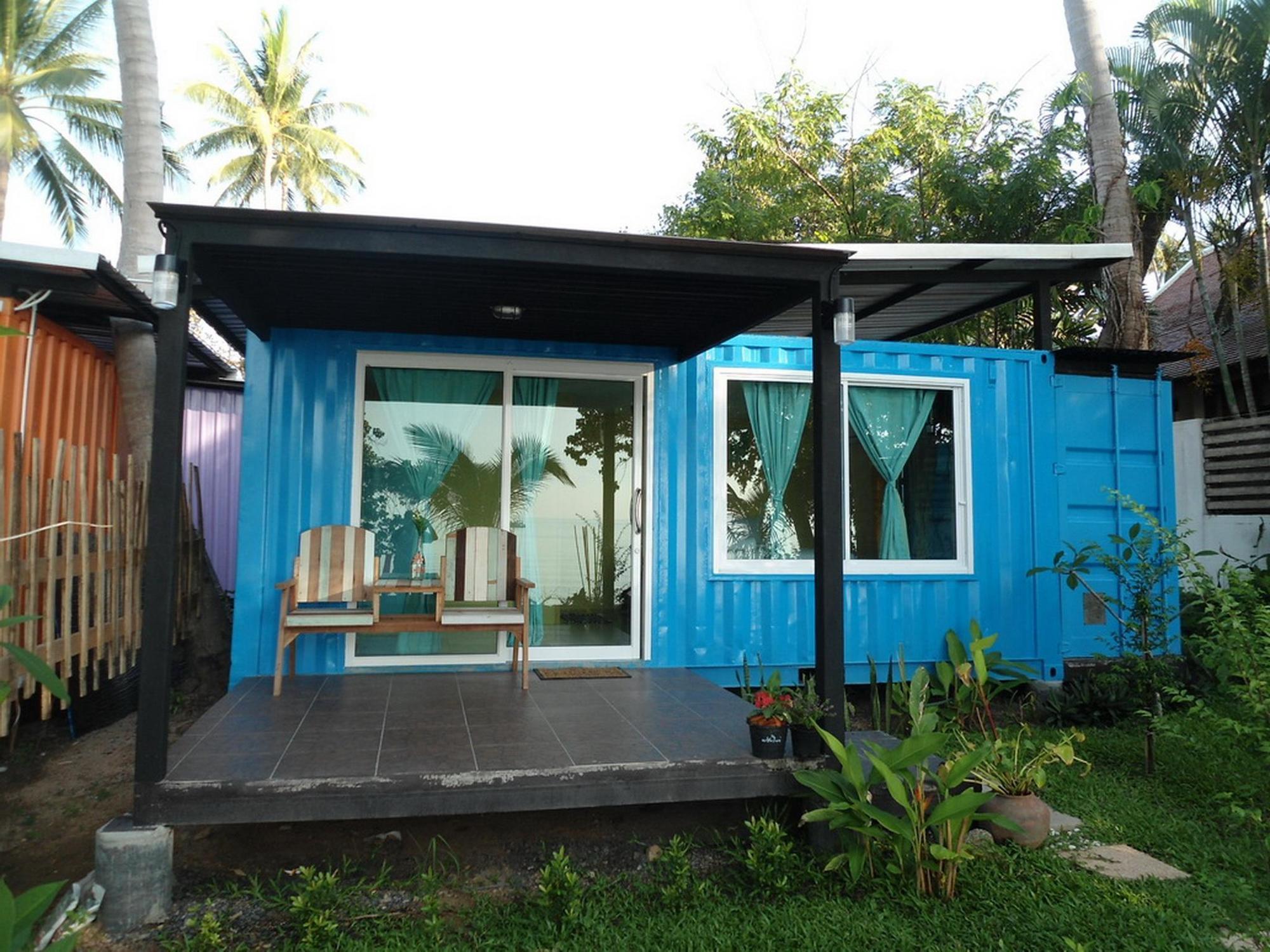 Think & Retro Cafe Samui *