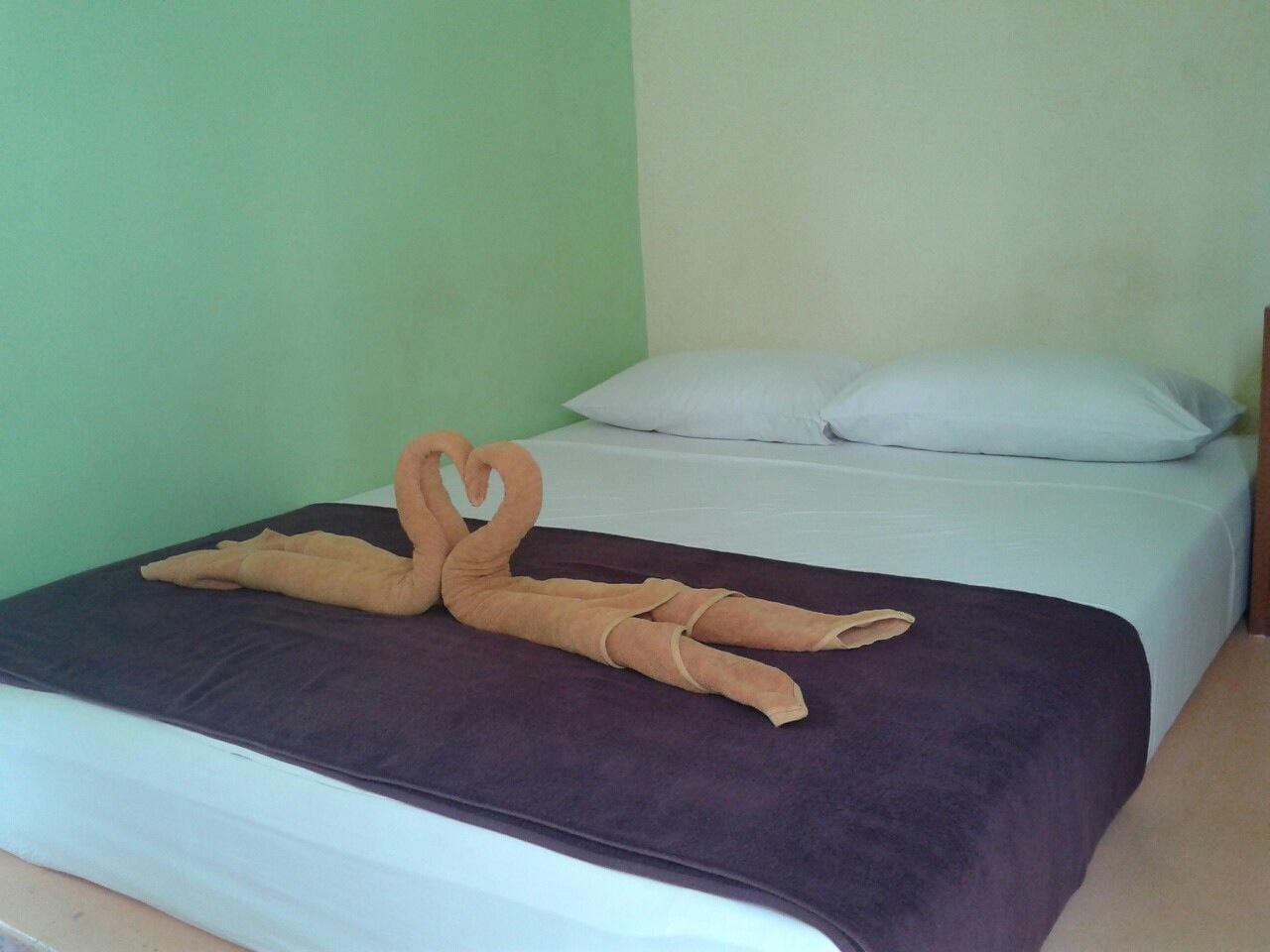 Amonrada House Hostel *