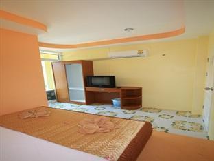 Amonrada House Hostel