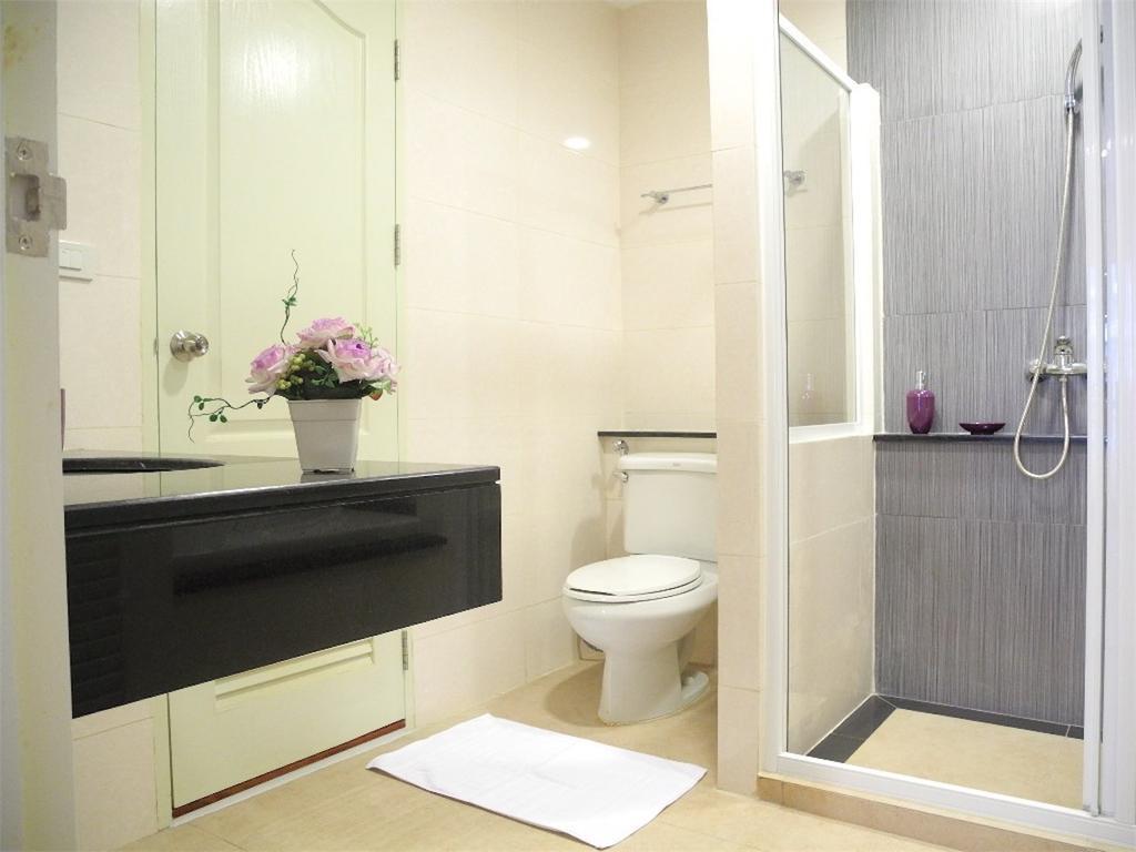 Phuket 1 Bedroom Modern *