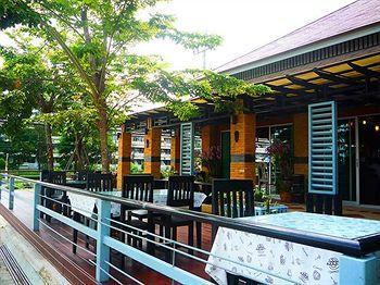 Season Palace Huahin 3*