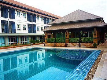 Season Palace Huahin 3* Cha-Am