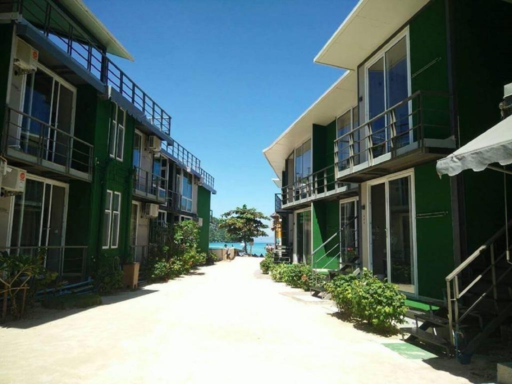 The Beacha Club Hotel Phi Phi Don
