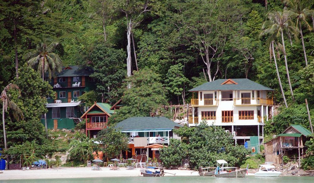 Good View Guest house 2*