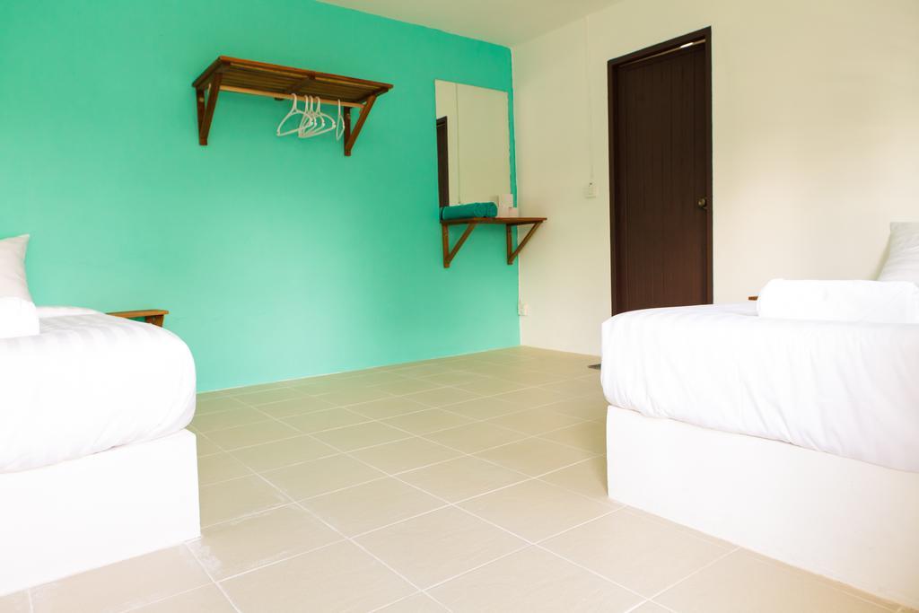 Castaway Koh Samui Resort 2*