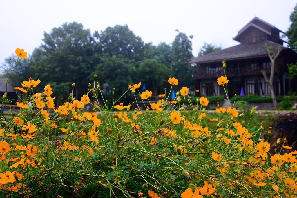 Loess Resort 3*