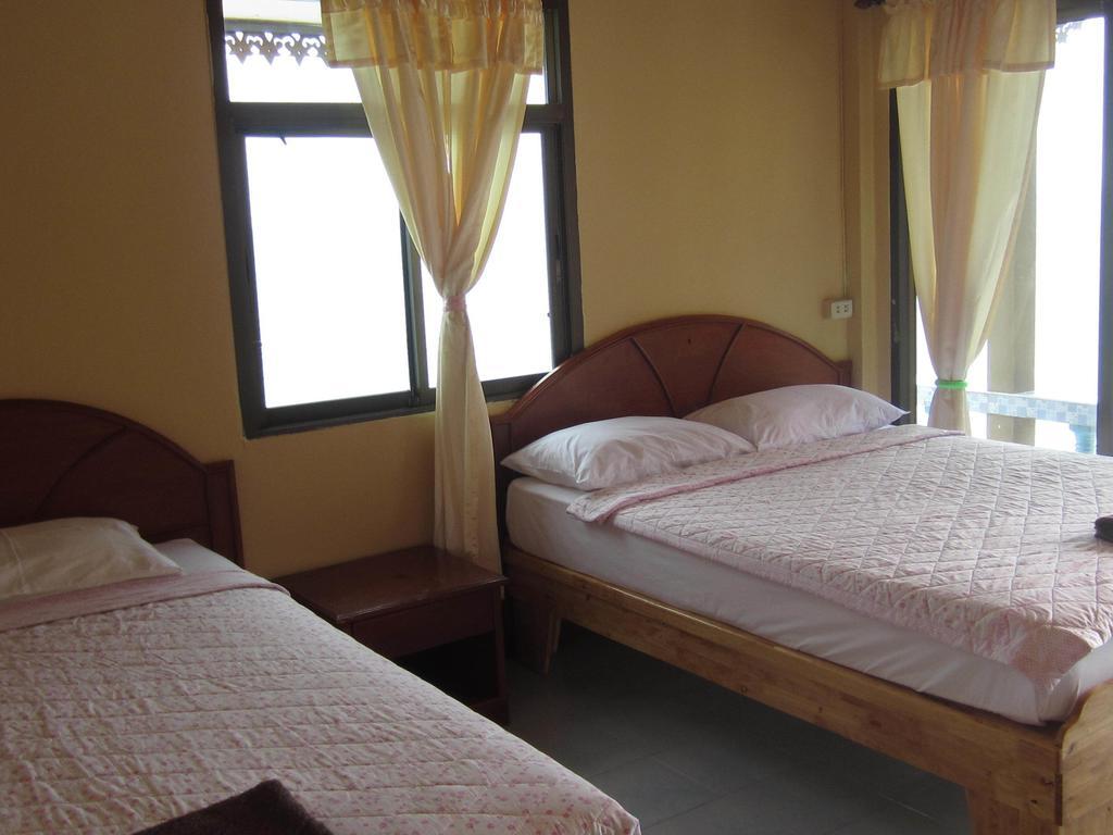 Hotel Charung
