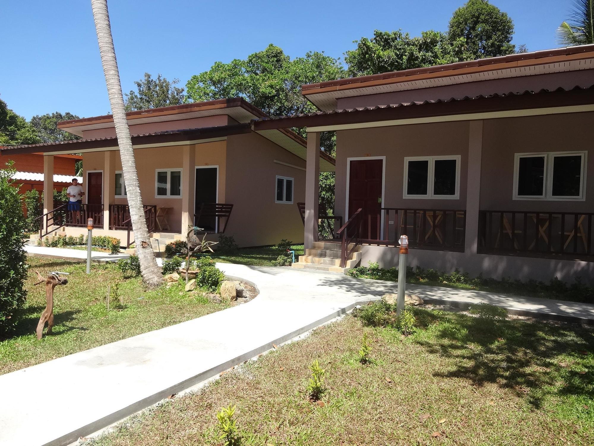 Ser-en-dip-i-ty - Sha Extra Resort Koh Lanta