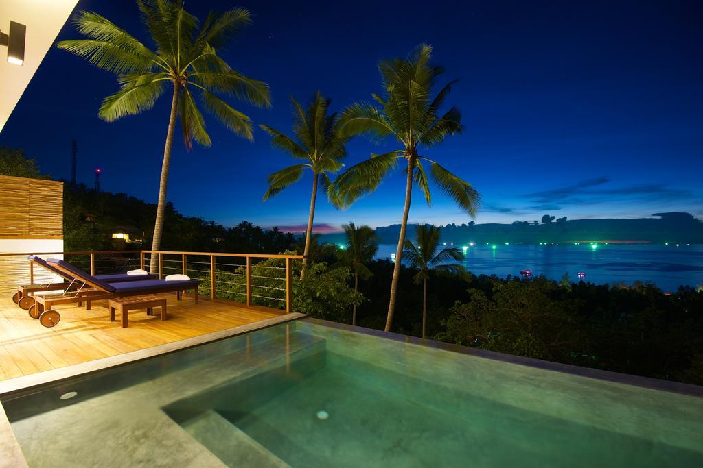 Overthemoon Luxury Pool *