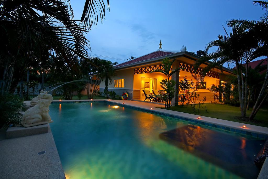 Thai Thani Pool Resort 4*