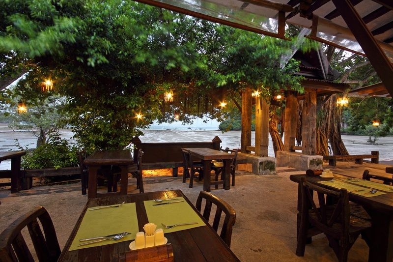 Sunrise Tropical Resort 4*