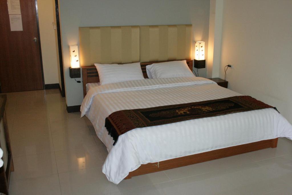 Baan Sabai De 2*