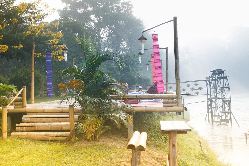 Baan Riverside Pai